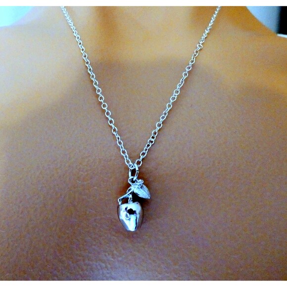 VTG Solid 925 Sterling Silver 3D Apple Pendant Pendant Necklace 18” - Picture 4 of 7